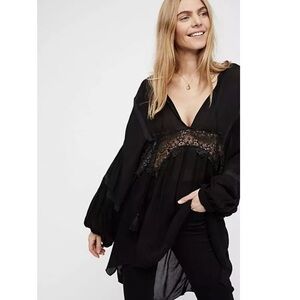Free People Sleepin N Dreamin Tunic Top Lace Crochet Dolman Sleeve Black Small